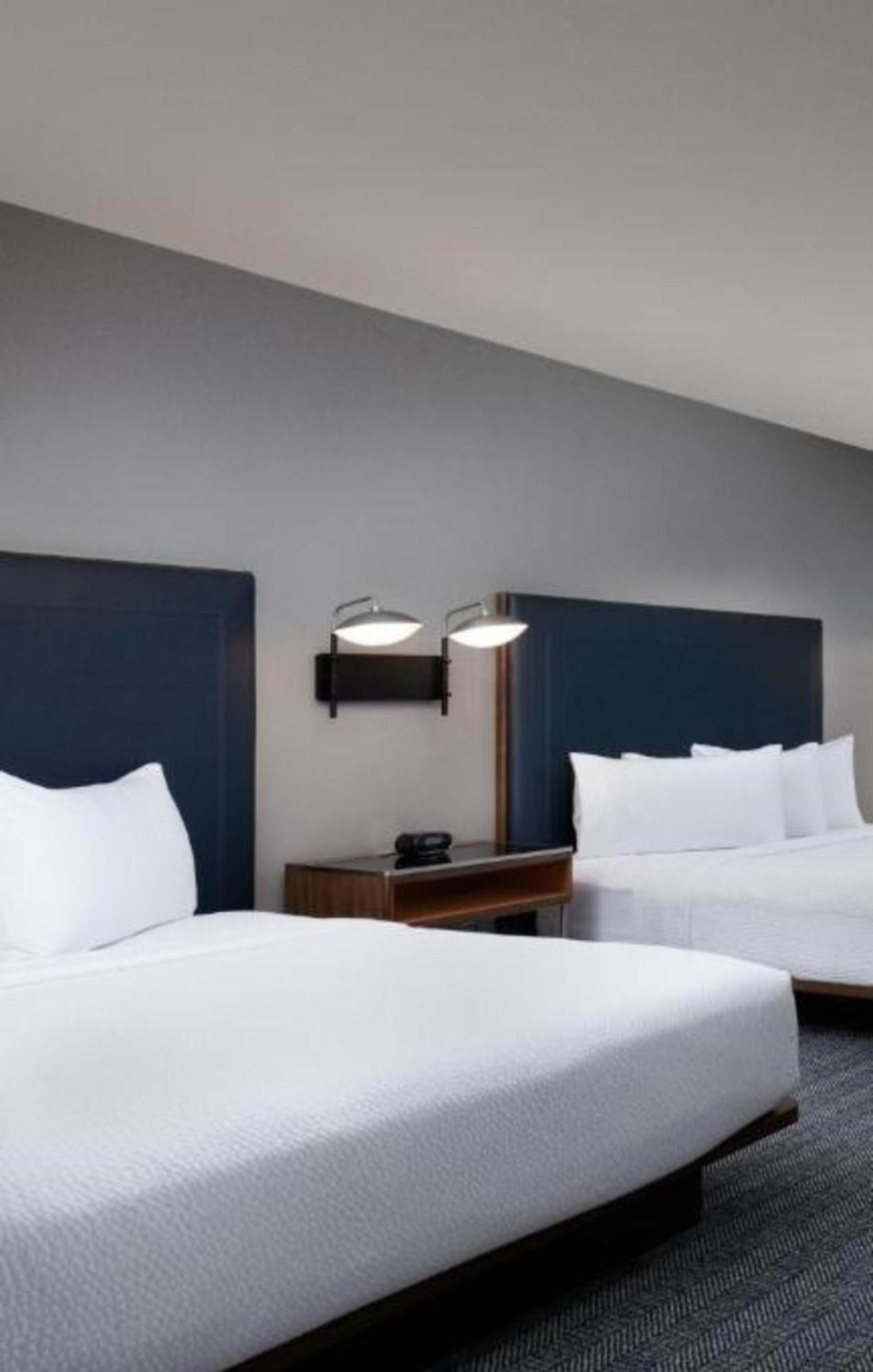 Courtyard By Marriott Wichita At Old Town Hotel Exterior photo